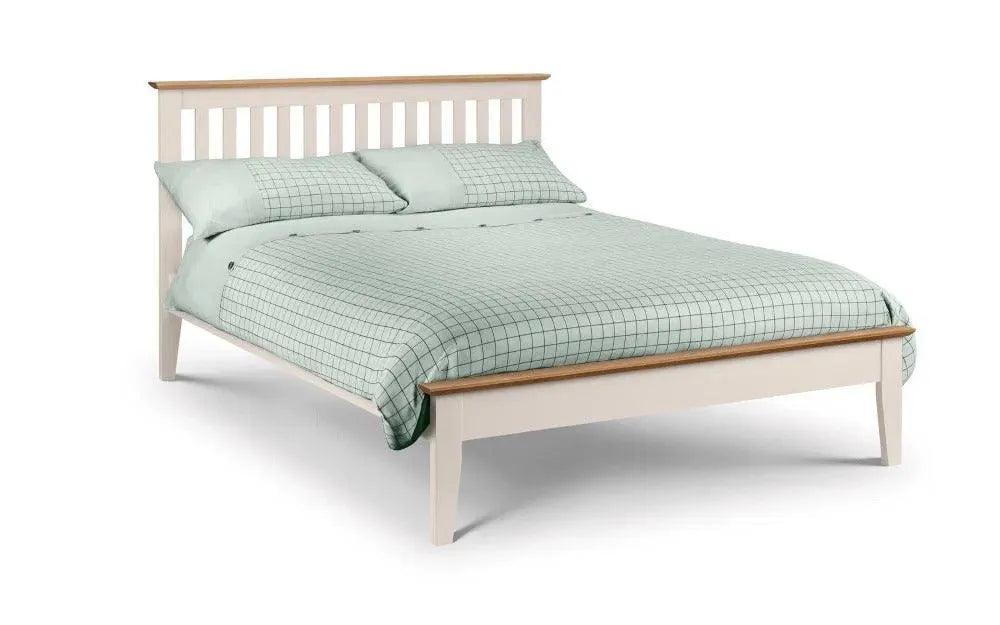 Keswick Ivory Oak Shaker Bed